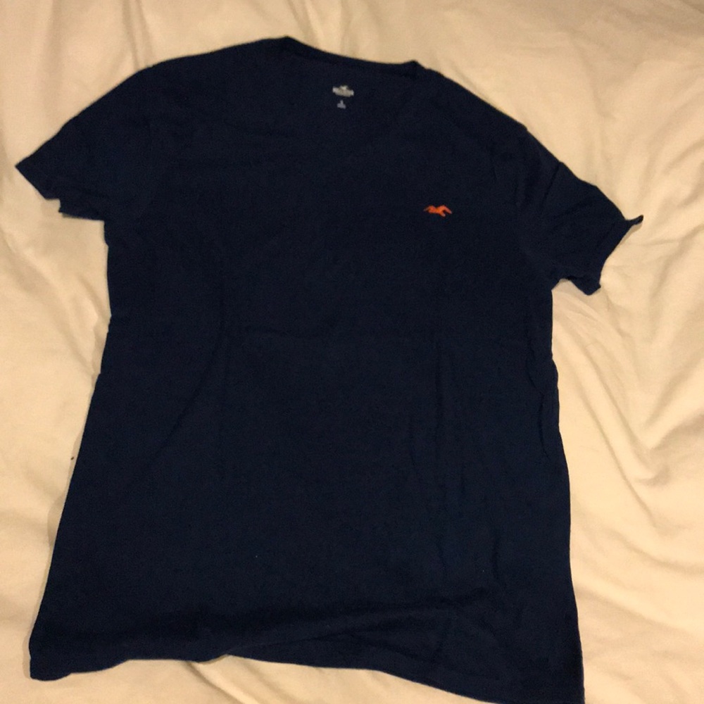 Hollister t shirt dark blue